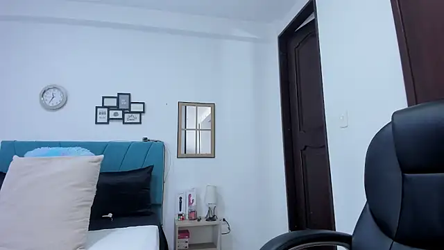 kamila lopez online show from 6, 2, 2026