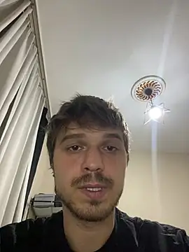 oguuxum online show from 8, 4, 2026