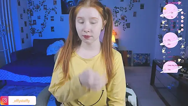 CallMeEffy1 online show from 9, 10, 2025