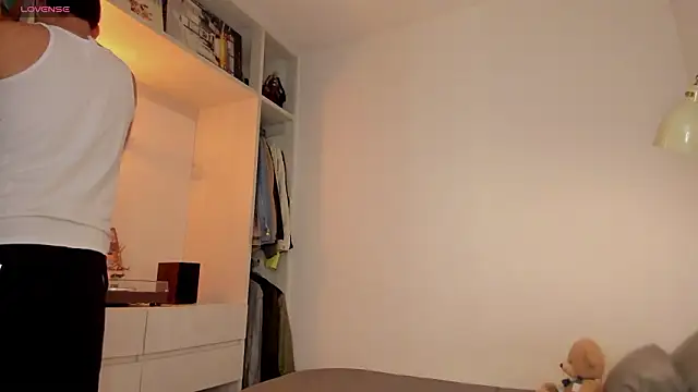 Curlblue online show from 25, 3, 2026