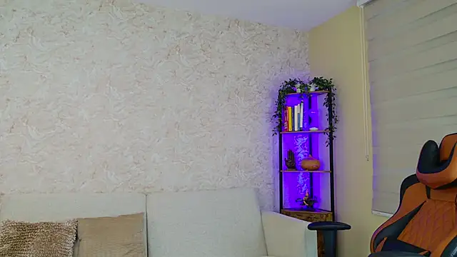 AdanReilly online show from 19, 2, 2025