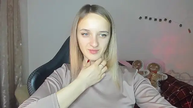 Snapshot of RouseReed chatting on 1, 12, 2025 RouseReed online show from 1, 12, 2025