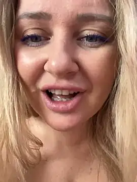 Snapshot of LadyLolyPop_ chatting on 1, 3, 2025 LadyLolyPop online show from 1, 3, 2025