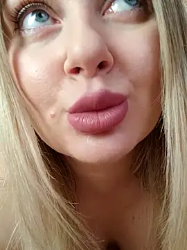 Snapshot of LadyLolyPop_ chatting on 13, 3, 2025 LadyLolyPop online show from 13, 3, 2025
