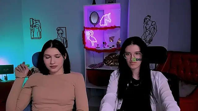 scarlet mooore online show from 4, 3, 2025