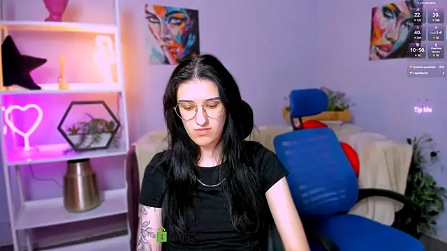 scarlet mooore online show from 17, 3, 2025