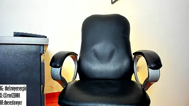 Snapshot of thesexlawyer1 chatting on 16, 12, 2024 thesexlawyer1 online show from 16, 12, 2024