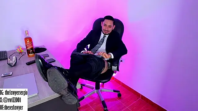 Snapshot of thesexlawyer1 chatting on 30, 12, 2024 thesexlawyer1 online show from 30, 12, 2024