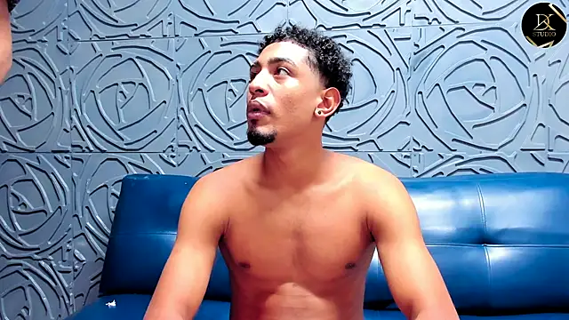 Sex orgy01 online show from 4, 12, 2024