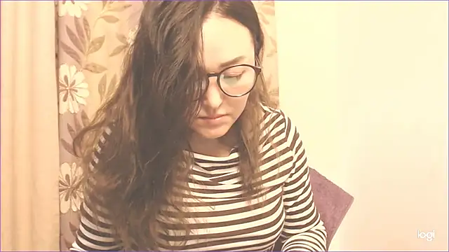 Snapshot of hrnyteacher chatting on 6, 1, 2025 hrnyteacher online show from 6, 1, 2025