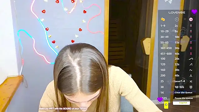 Snapshot of EmmyGreans chatting on 12, 2, 2025 EmmyGreans online show from 12, 2, 2025