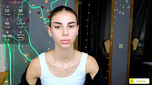 Snapshot of EmmyGreans chatting on 19, 9, 2025 EmmyGreans online show from 19, 9, 2025