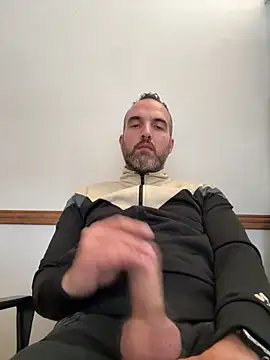 leon3875 online show from 26, 3, 2026