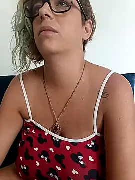 Escarlate4you  online show from 22, 12, 2024