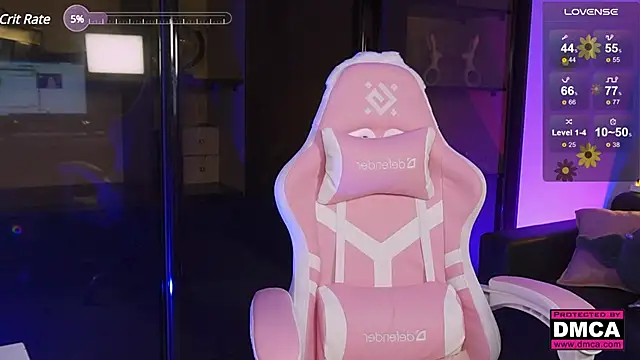 Triss Moon online show from 28, 2, 2025