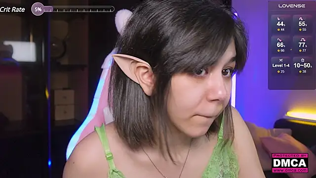 Triss Moon online show from 8, 3, 2025