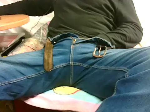 Giulio35 Pika online show from 18, 11, 2025