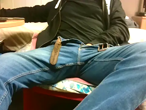 Snapshot of Giulio35_Pika chatting on 15, 2, 2026 Giulio35 Pika online show from 15, 2, 2026