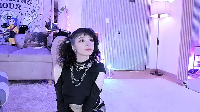 zephirahabney online show from 26, 9, 2025