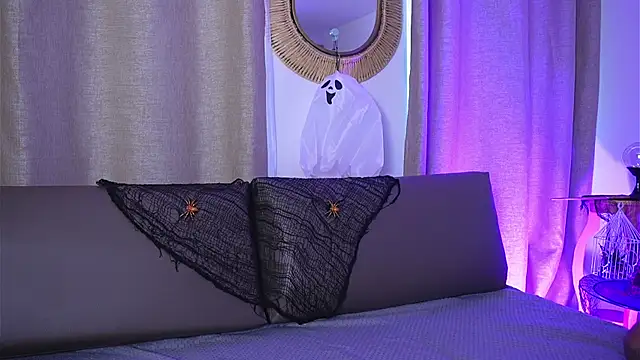 ShelleyMorell online show from 23, 10, 2025