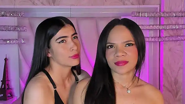 Snapshot of siara_and_zoe chatting on 11, 5, 2026 siara and zoe online show from 11, 5, 2026