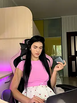 Julietta a online show from 2, 10, 2025