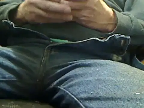 markluvskitty online show from 23, 12, 2024