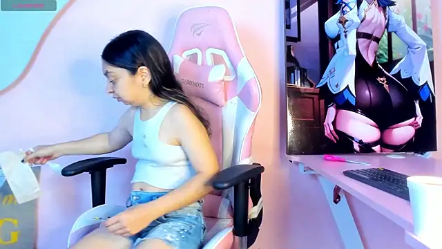 CharlotteMuller online show from 8, 2, 2026