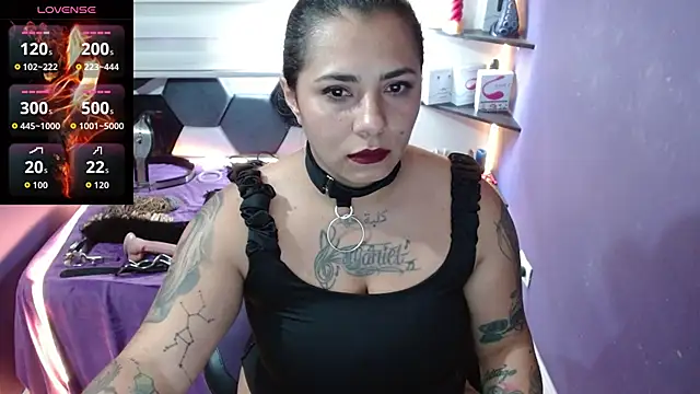 Snapshot of Alexa_Slavehot777 chatting on 4, 10, 2025 Alexa Slavehot777 online show from 4, 10, 2025