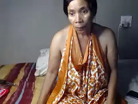 Snapshot of OmegaSexyBoobs chatting on 19, 2, 2025 OmegaSexyBoobs online show from 19, 2, 2025