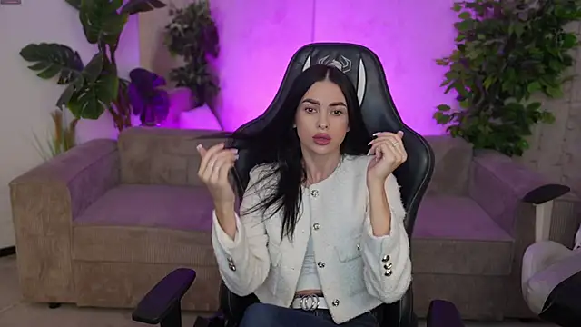 Tina Breeze online show from 25, 9, 2025