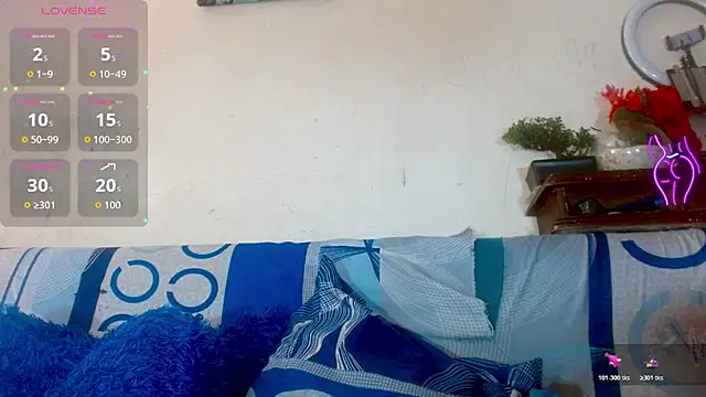 Eva Hoot online show from 21, 4, 2026