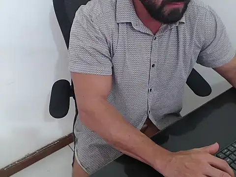 TopDaddy23 online show from 4, 3, 2026