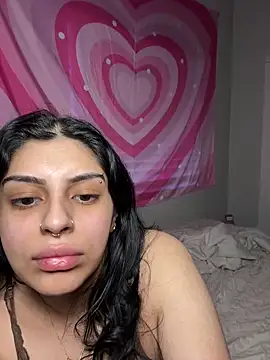 ThickerThanYoBitch online show from 19, 2, 2026