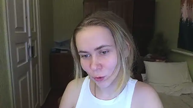 Riley Roo online show from 30, 1, 2025