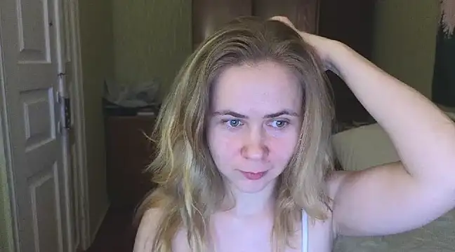 Riley Roo online show from 22, 2, 2025