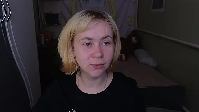 Riley Roo online show from 3, 4, 2026