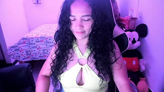 rayza mature 154 online show from 24, 2, 2026