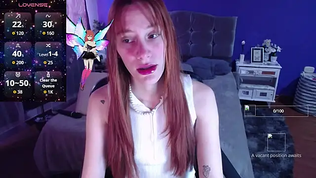 Snapshot of IsaBaileys_ chatting on 17, 11, 2025 IsaBaileys online show from 17, 11, 2025