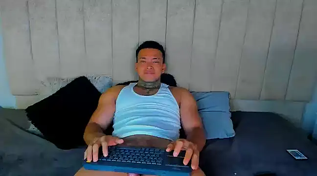 Stiven collins online show from 31, 12, 2024