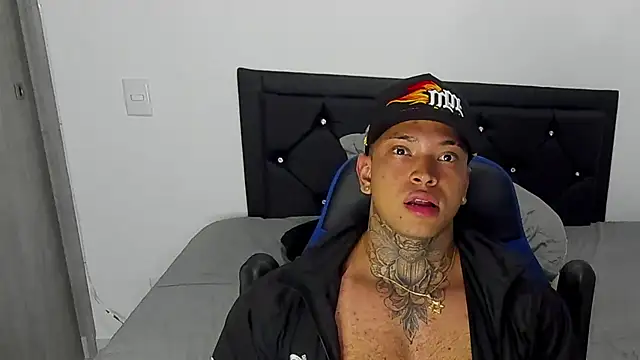 Stiven collins online show from 24, 1, 2025