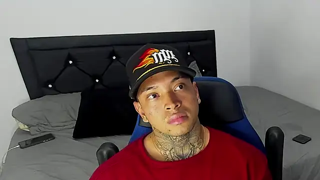 Stiven collins online show from 28, 1, 2025