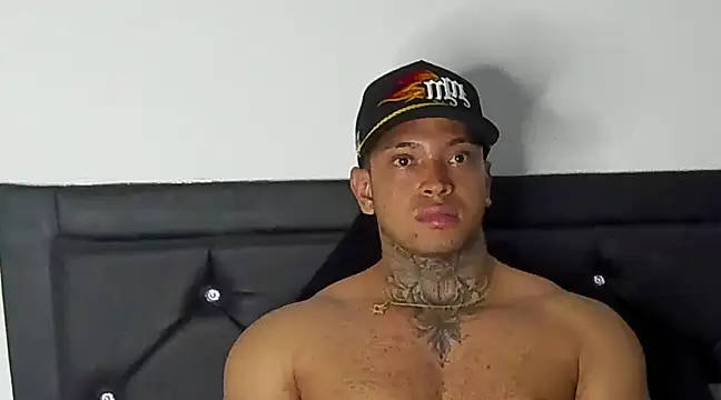 Stiven collins online show from 28, 1, 2025