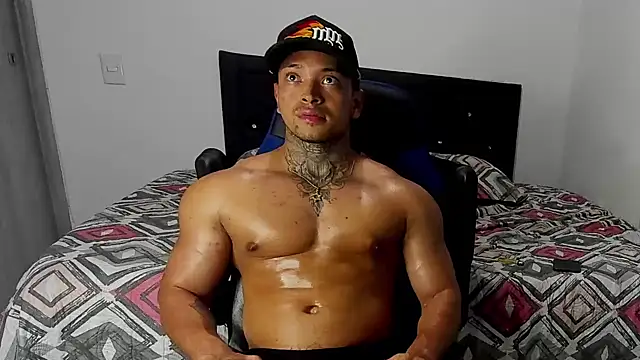 Stiven collins online show from 3, 2, 2025