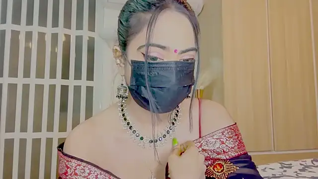 Monalisadon018 online show from 16, 4, 2026