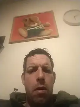 Knuffelstaaf123 online show from 2, 2, 2025