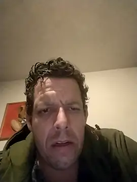 Knuffelstaaf123 online show from 17, 3, 2025