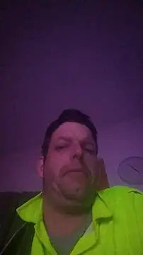 Knuffelstaaf123 online show from 4, 2, 2026