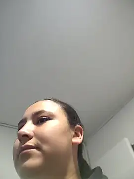 Snapshot of Cute_Penelope chatting on 15, 5, 2026 Cute Penelope online show from 15, 5, 2026