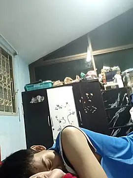 Snapshot of WolfCosKoeiji2005 chatting on 29, 9, 2025 WolfCosKoeiji2005 online show from 29, 9, 2025